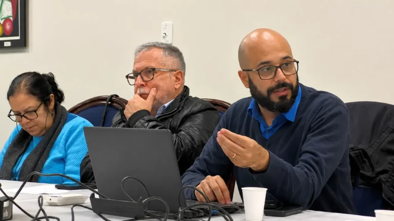 Em reunião mensal, tivemos a alegria de receber o jornalista Fernando Geronazzo, assessor de imprensa da Arquidiocese de São Paulo